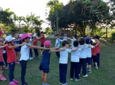 1º ano E trabalhando a união entre a natureza e o ser humano