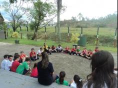 4º ano C aprende e planta no Espaço Verde