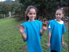 4º ano C aprende e planta no Espaço Verde