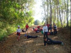 1ª B explorando paisagem natural e social no Espaço Verde