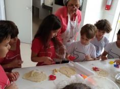 2º ano C recebe a vovó Rosa