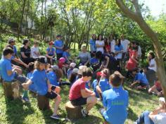 Grupo Mentes Iluminadas aprende e se diverte no espaço verde