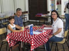 Dia de entregar materiais e conhecer a nova professora!