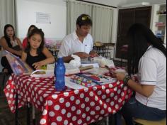 Dia de entregar materiais e conhecer a nova professora!