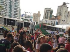 Educação Infantil e 1ºs anos visitam a vila da Regata Volvo Ocean Race