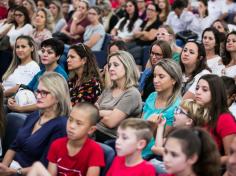 Sexto ano prepara surpresa para as Mães