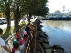 Infantil II em aula passeio na Beira Rio