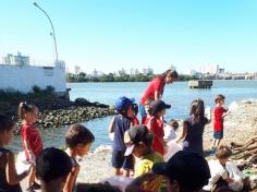 Infantil II em aula passeio na Beira Rio