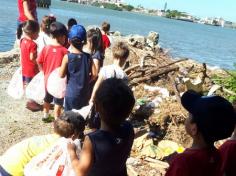 Infantil II em aula passeio na Beira Rio