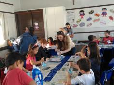 Grupo liga da Amizade aprende a fazer slime!