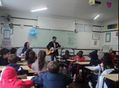 Música e alegria no 3º ano D