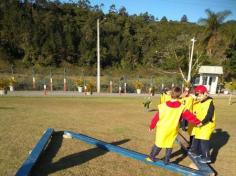 Pequenos cientistas do 2°D e 3°D