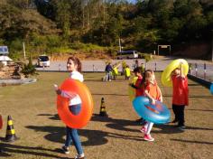 2º ano E e 3º ano E participam de aula de campo no Espaço verde com o LEAS