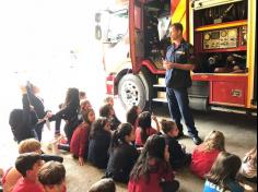 2º ano C visita o Corpo de Bombeiros