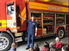 2º ano C visita o Corpo de Bombeiros