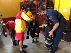 2º ano C visita o Corpo de Bombeiros