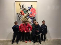 1º Ano B  visita obras de arte de Beatriz Milhazes.