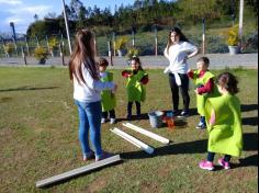 Grupos Floresta e Semear no Espaço Verde