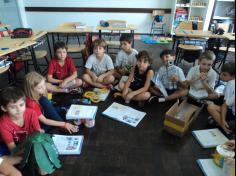 Brinquedos e brincadeiras no 3º ano