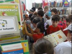 Visita à biblioteca pública de Itajaí