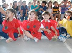 Educação Infantil e 1ºs anos brilham na Assembleia Geral