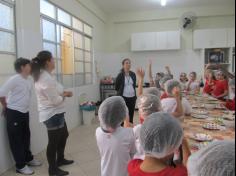 Culinária com mãe no 2º ano C