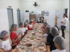 Culinária com mãe no 2º ano C