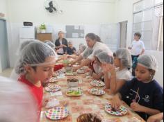 Culinária com mãe no 2º ano C