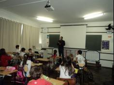 4º ano D estudando o espaço