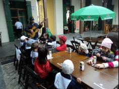 Grupo Heróis visita o Mercado Público