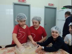 4ºB faz deliciosos Cookies!