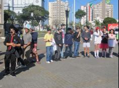 Palhaços invadem as ruas de Itajaí