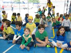 Educação Infantil e 1ºs anos participam da sessão cívica