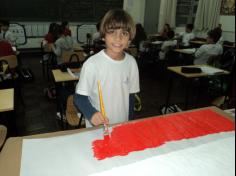 Grupo Mentes Brilhantes e a bandeira da Hungria