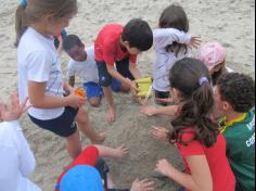 Segundos anos C, D e E em: Aula-passeio na praia