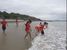 Segundos anos C, D e E em: Aula-passeio na praia