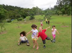 Acampamento no Grupo 1000 histórias