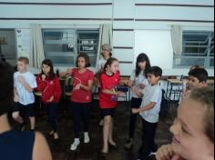 4º ano D trabalhando com música