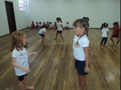 Jogos corporais no 1º ano D