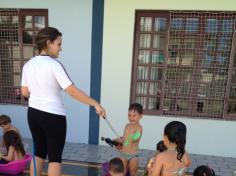 Banho de mangueira na escola!