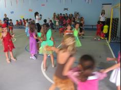 Carnaval… Festa, alegria e diversão na Educação Infantil e Primeiros Anos