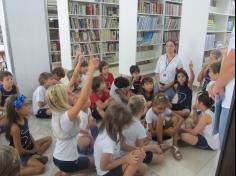 2º ano C visita a Biblioteca