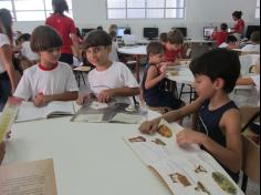 2º ano C visita a Biblioteca