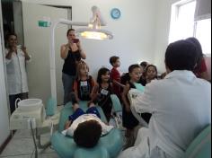 Grupo Música vai ao dentista