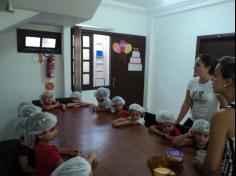 Brigadeiro com mamãe Priscila no Grupo Música