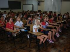 2º ano C e 3º ano C participam de contação de história