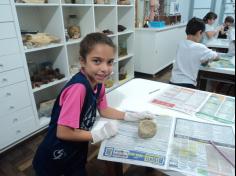 Grupo Copa da Leitura no Laboratório de Biologia