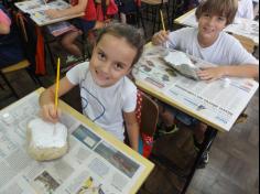 Grupo Feras na escola transformam pedras em bichos!