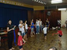 Ed. Infantil e 1º ano comemorando o Dia das Mães