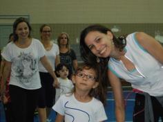 Ed. Infantil e 1º ano comemorando o Dia das Mães